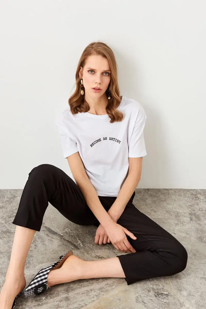 Trendyol белый печатных укороченный трикотажная футболка TWOSS19BX0111|Футболки| |