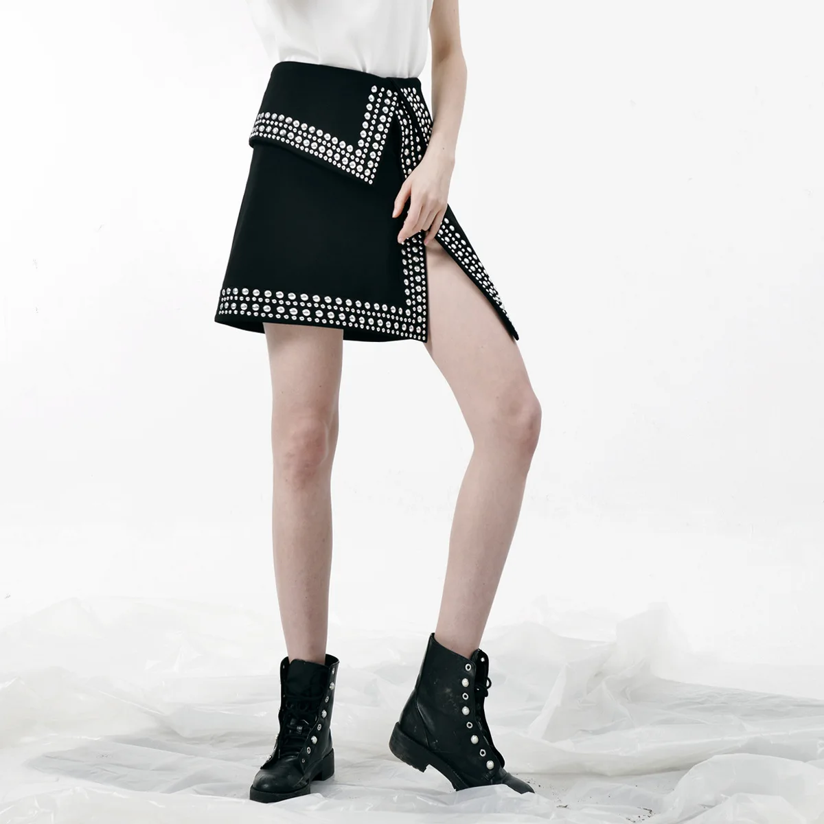 2019 S/S Брюки клеш с вышивкой и асимметричным разрезом для тяжелой промышленности в