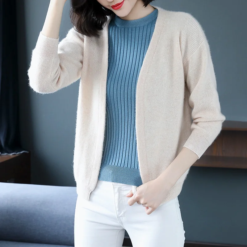 2019 Autumn and Winter Warm Wool Cardigan Women V-neck Long-Sleeved Sweater A Slim Wild Knit Bottoming Shirt Large Size |