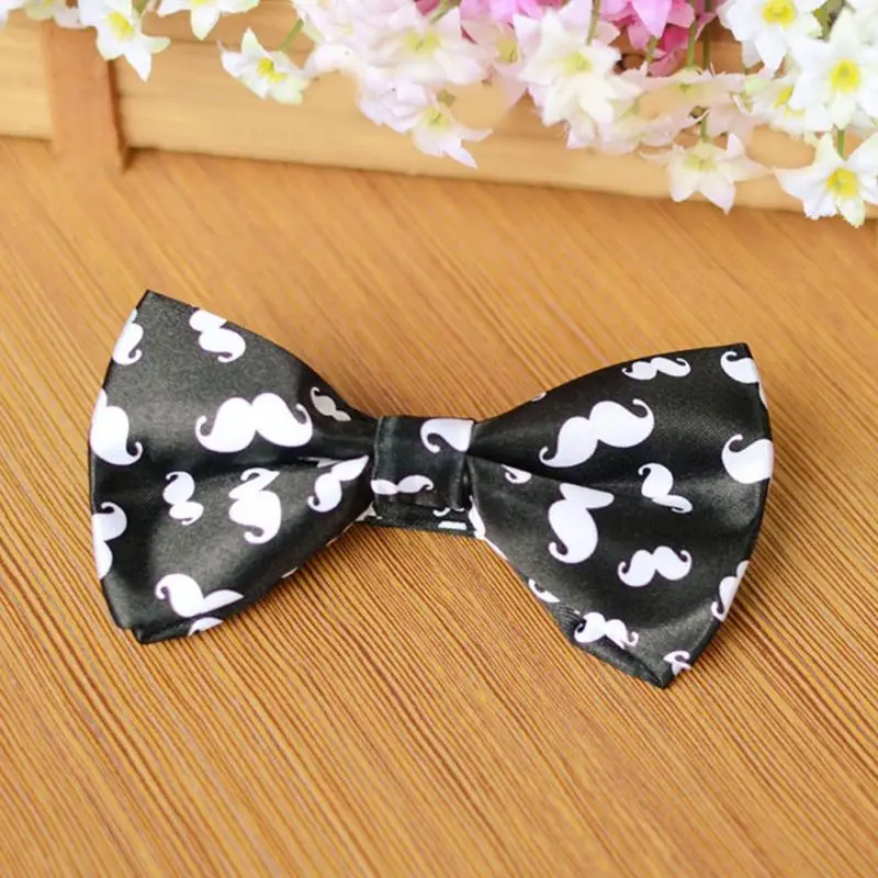 Модное мужское платье смокинг с галстуком бабочкой для фортепиано принтом