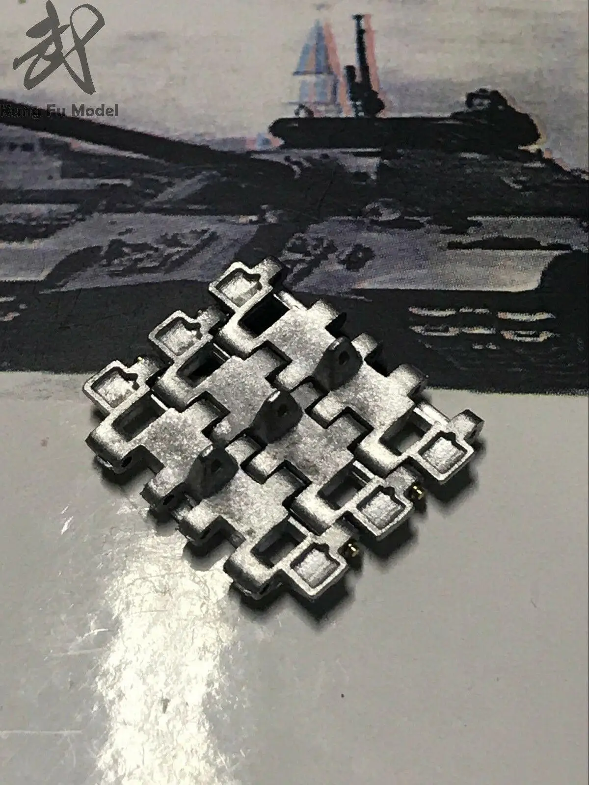 R-модель 1/35 35027A металлическая гусеница и металлический штифт для российских JS-3 |