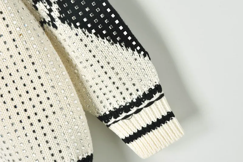 Luxury Fully Beaded Sweater 2019 Black White Hit Color Geometry Shiny Diamond Half High Collar Sweaters Ladies Pullovers Tops | Женская