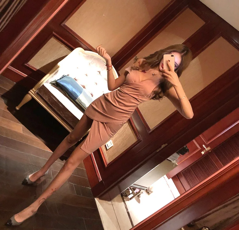 

2018 New Deep V Neck Spaghetti Strap Irregular Bodycon Dress Shining Sequin Dresses Women Sexy Club Party Dress Vestidos