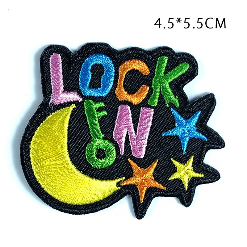 Высокое качество Осенний отдых пицца веселые буквы патчи железо на подсолнухе