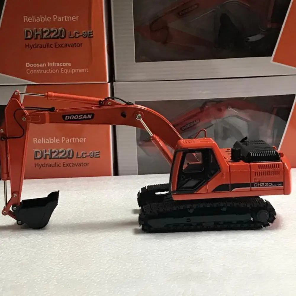 1/40 DOOSAN DH220LC-9E гидравлический экскаватор с металлической гусеницей Игрушечная