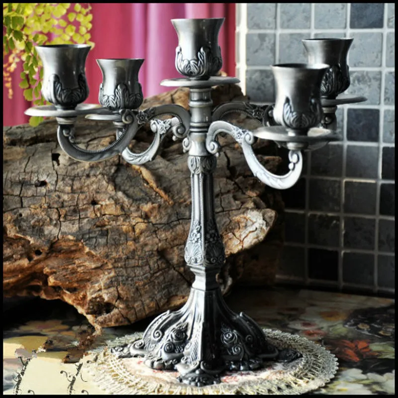 

5 Arms Metal Candelabra Retro Candlestick Candle Holder 5 Stands Candlelight Dinner Wedding Gift Home Wedding Decor Candle Stick
