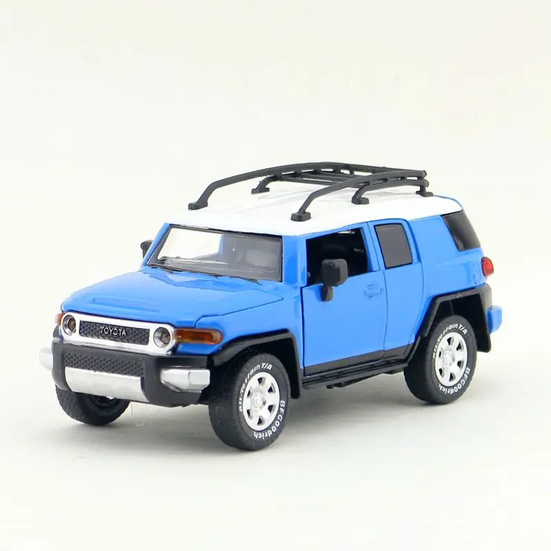 

Модель автомобиля Toyota FJ SUV Sport Land Cruiser, масштаб 1:32