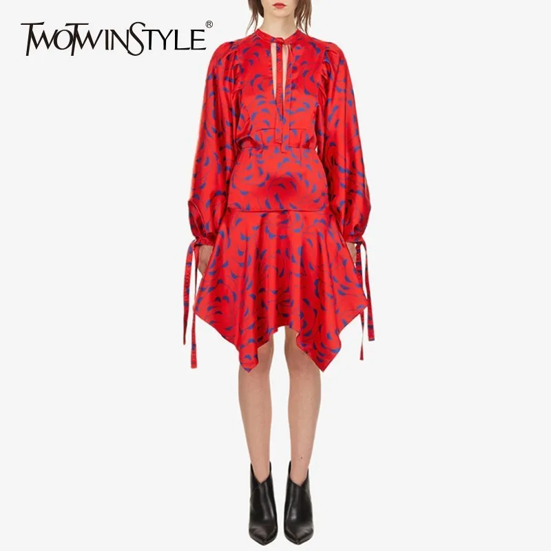 TWOTWINSTYLE Асимметричное Платье с принтом женское платье фонарик длинным рукавом