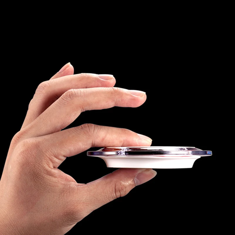 Универсальное беспроводное зарядное устройство Q6 Qi для iPhone 8/8Plus/X Беспроводная