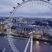 Колесо обозрения в городе колесо тысячелетия Лондон Англия плакат печать (18x6) |