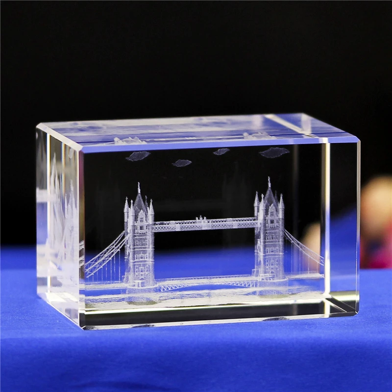

3D Laser Engraving London Bridge Decoration Home Decoration Crystal Ornaments Wedding Travel Commemorative Gift Car Decoration