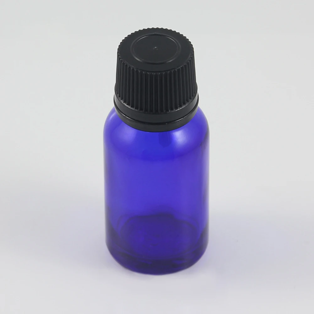 Cosmetic blue glass bottle for essential oil 15ml , 15ml glass bottle with black plastic screw cap in stock