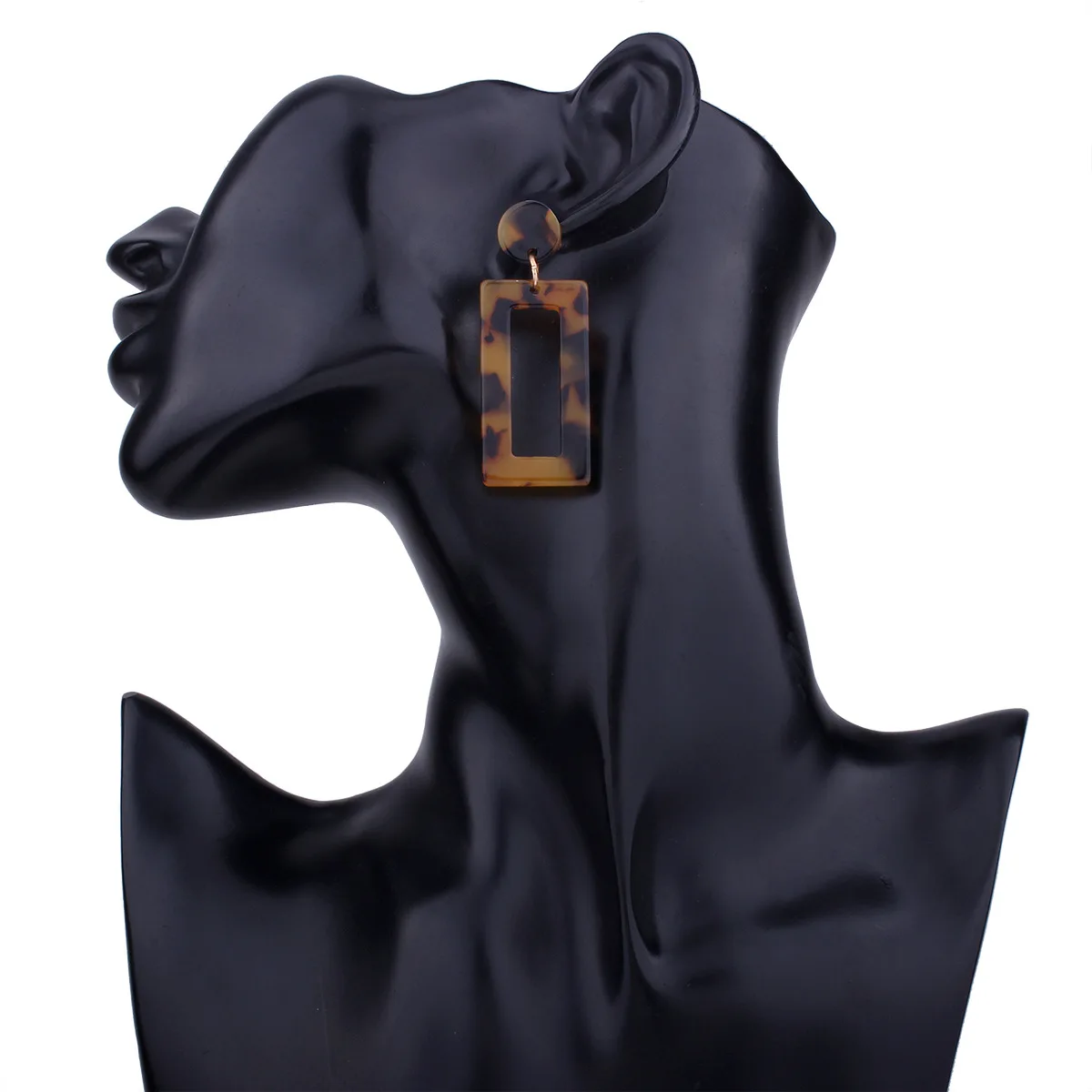 Женские квадратные серьги из смолы большие геометрические средней и большой