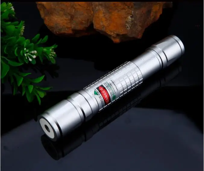 

AAA High Power Military Green Laser Pointer 500000m 500W LAZER Flashlights 532nm light Burning Match,Burn cigarettes Hunting