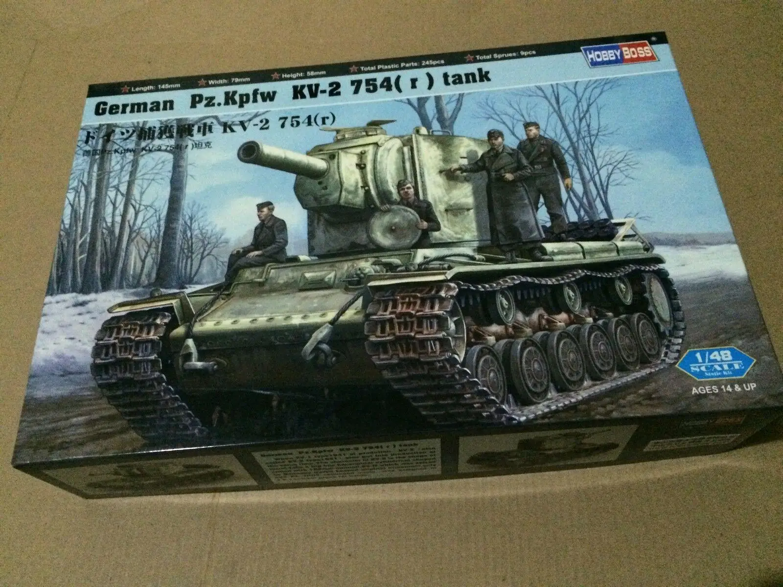 

Hobbyboss model 84819 kit 1/48 German Pz.Kpfw KV-2 754(r) Tank