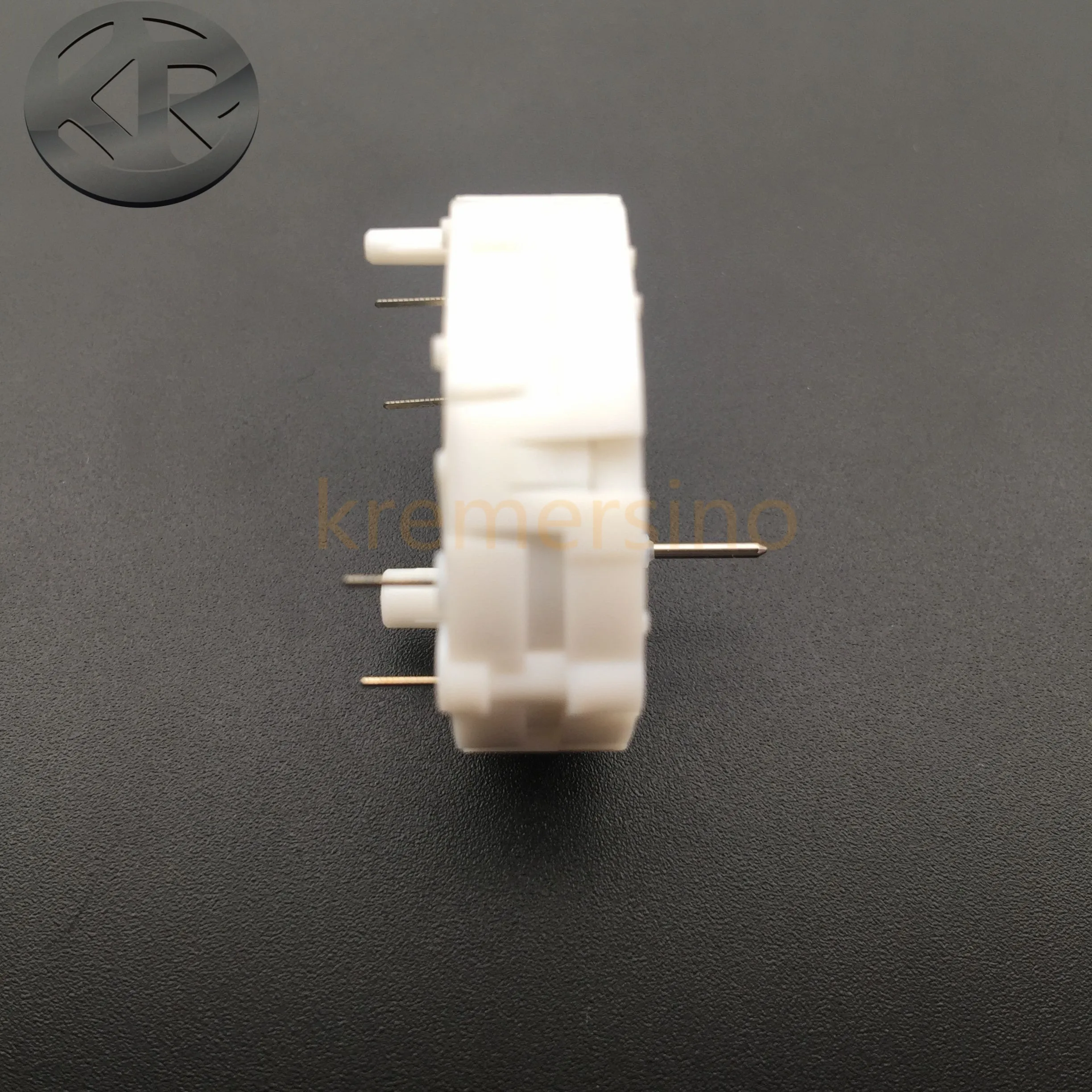 Фото Шаговый двигатель для приборной панели OE Switec X27.168 №2