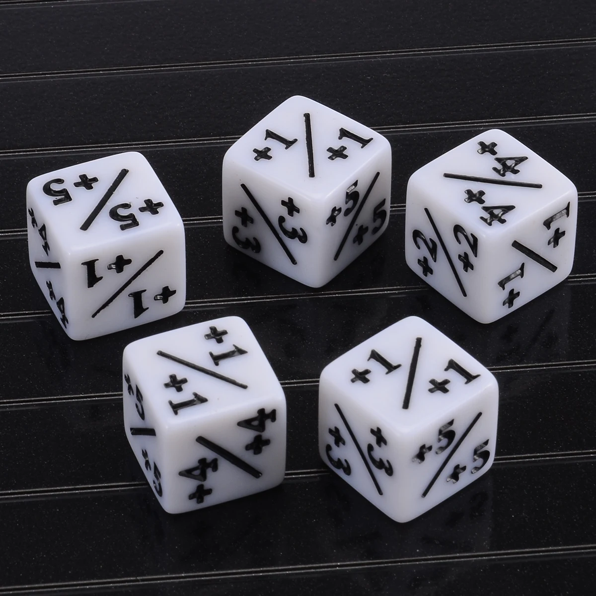 

5Pcs White +1/+1 Dice Counters Negative Dices For Magic Funny The Gathering MTG Games Poker Gaming Dices Set