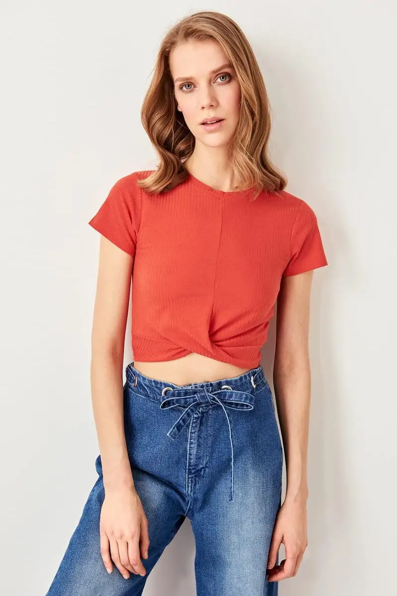 Trendyol Pomegranate Blossom Knot Detaylı Ribbed Knitted Blouse TWOSS19TC0008 |