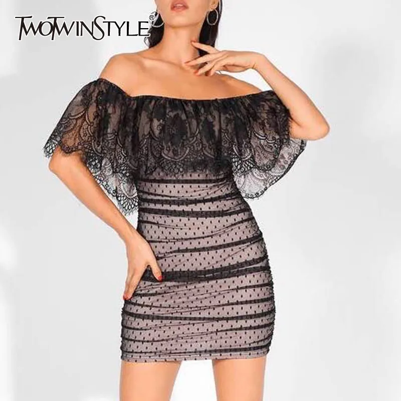 Женское кружевное мини платье TWOTWINSTYLE летнее облегающее с открытыми плечами