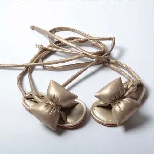 Босоножки для младенцев босоножки на шнуровке маленьких девочек суперяркие