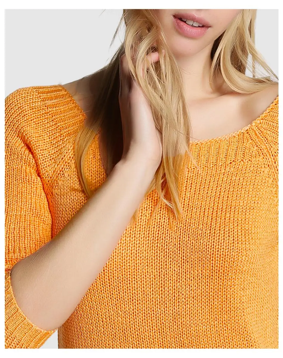 Женский трикотаж Formula молодежный оранжевого цвета с квадратным вырезом | Женская