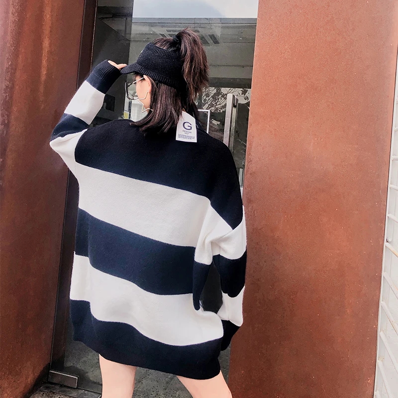 Vefadisa Women Letter Patchwork Sweater Black White Stripe Winter Warm Tops Long Sleeves Pullover V-Neck ZLD259 | Женская одежда