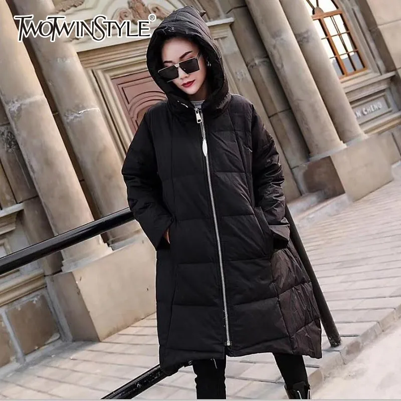 TWOTWINSTYLE/зимняя женская куртка пуховик с длинными рукавами и капюшоном пальто для