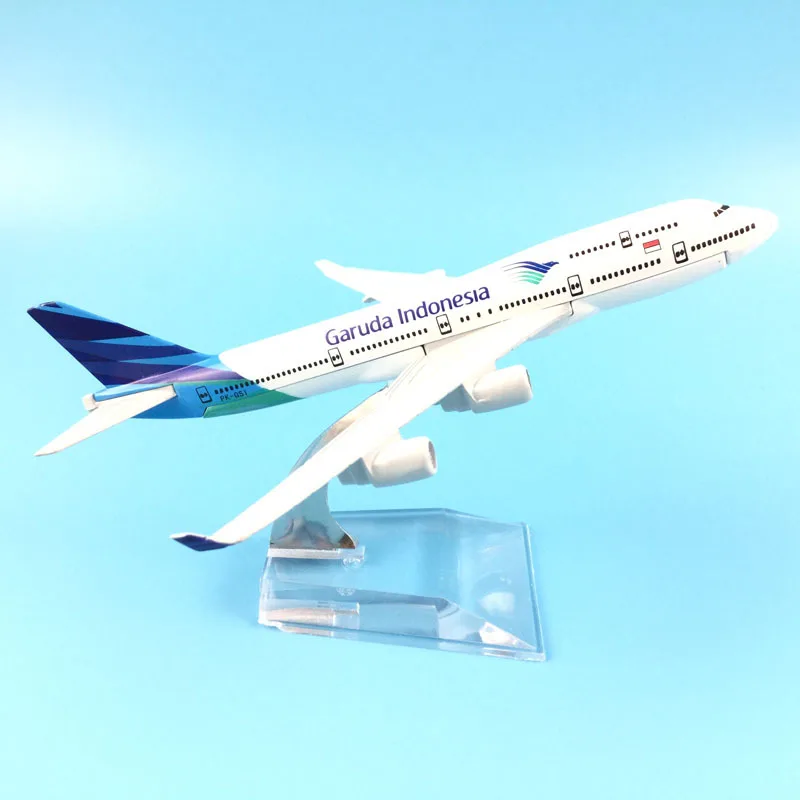 Модель самолета JASON TUTU модель 16 см GARUDA Индонезия Боинг 747 1:400 Литые металлические