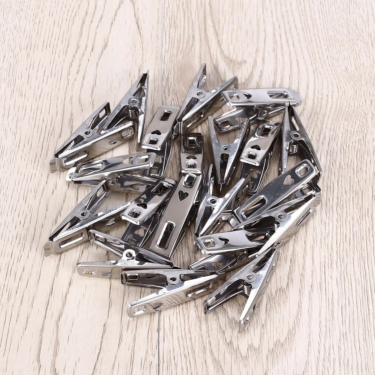 

40pcs Stainless Steel Clothes Pegs Metal Clips Socks Clips Clothes Pins Multifunctional Clothing Clamps (Love Heart Type)