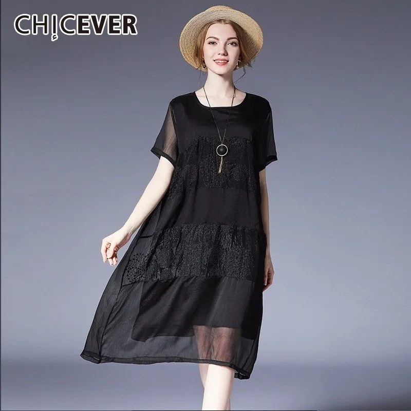 Фото CHICEVER Embroidery Summer Dress For Women 2018 O Neck Short Sleeve Loose Plus Size Black Women's Dresses Korean Fashion Tide Женская CHICEVER Embroidery Summer Dress For Women 2018 O Neck Short Sleeve Loose Plus Size Black Women's Dresses Korean Fashion Tide Женская