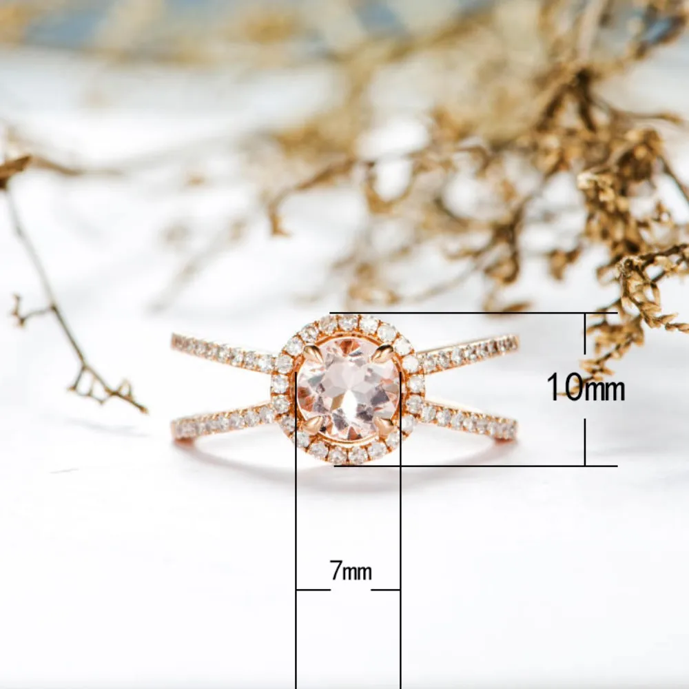 

Huitan Elegant Solitaire Ring with Round Cutting Champagne CZ Prong Setting Best Christmas New Year Gift Rings for Girlfriend