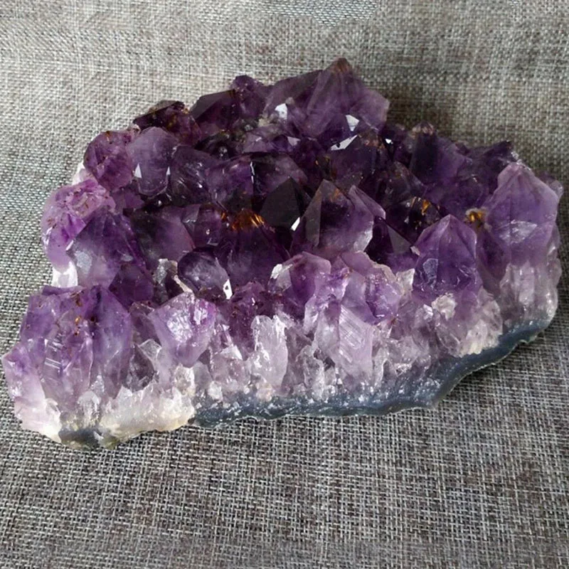 Домашний декор натуральный Уругвайский аметист кластера Geode фиолетового цвета с