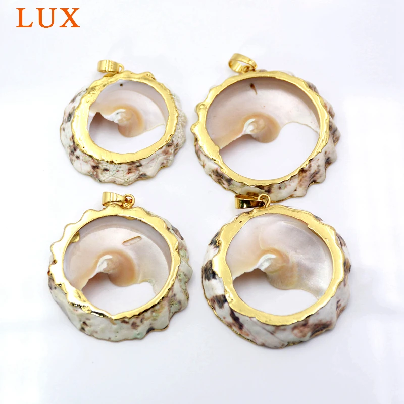 

Round Natural white Cream Sea Shell Slice Circle Pendant Gold Plating Bead With Hole Beach Shells Gem stone Charms Jewelry