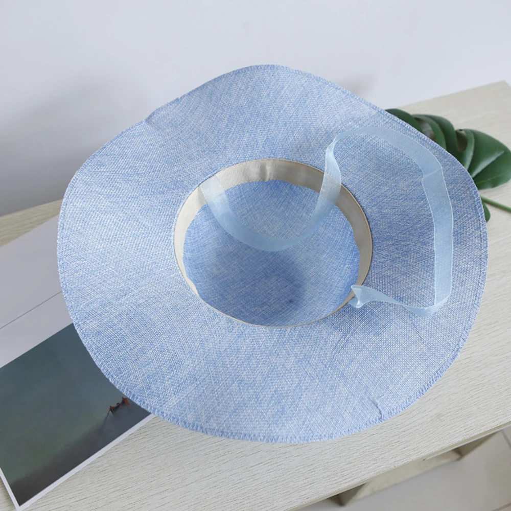 Соломенная шляпа с широкими полями и цветочным бантом женская пляжная от солнца