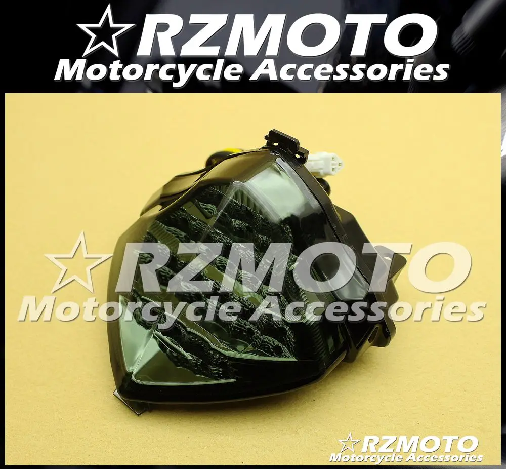 Светодиодный Тормозная поворотник задний фонарь для Yamaha YZF1000 2004 2005 2006 YZF R1 04 05 06 |