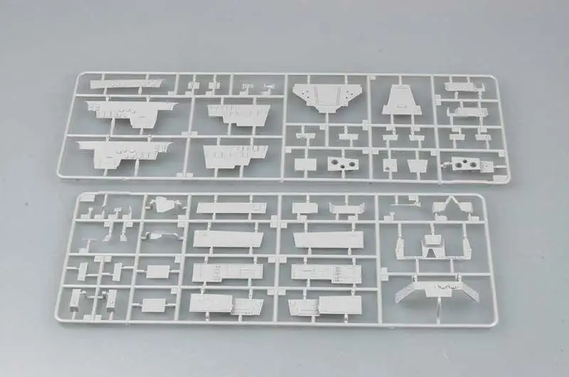 Trumpeter 1/350 04527 USS Momsen DDG-92 | Игрушки и хобби