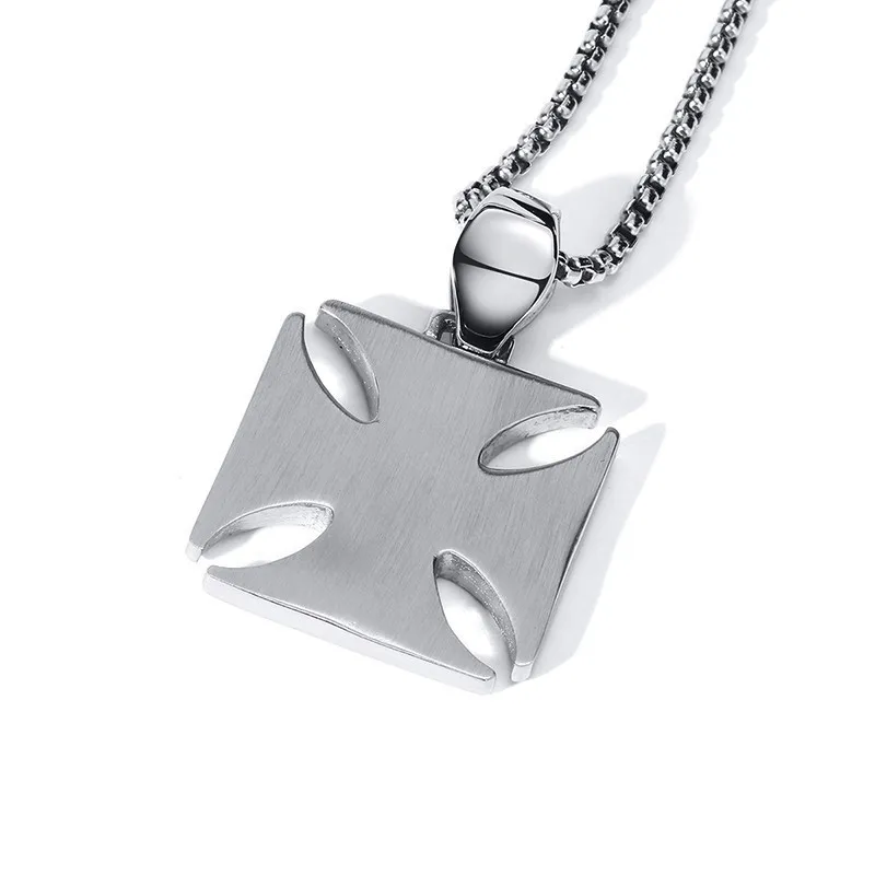 Vnox Casual Maltese Cross Pendants for Men Stainless Steel Malta Necklaces with 24" Box Chain | Украшения и аксессуары