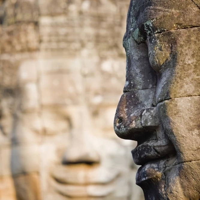 Профиль статуя Авалокитешвара от Bayon Temple Angkor Siem Reap Камбоджа плакат печать