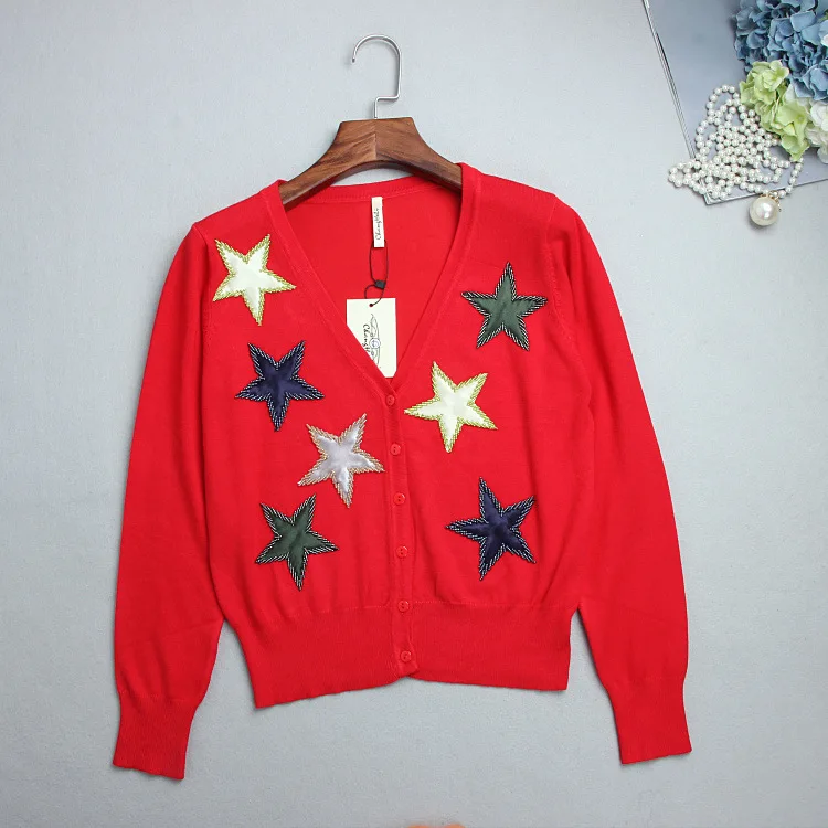 2018 autumn new long-sleeved sweater version of the five-pointed star embroidery beaded cardigan |