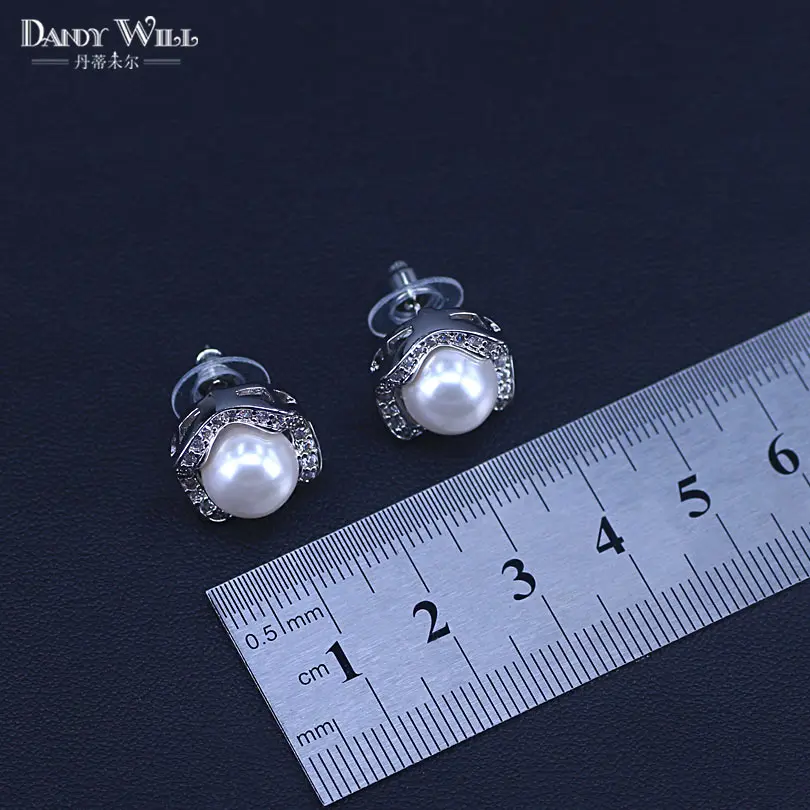 Свадебный набор ювелирных изделий с жемчугом пресной воды для женщин: ожерелье, серьги-кольца и кольцо.