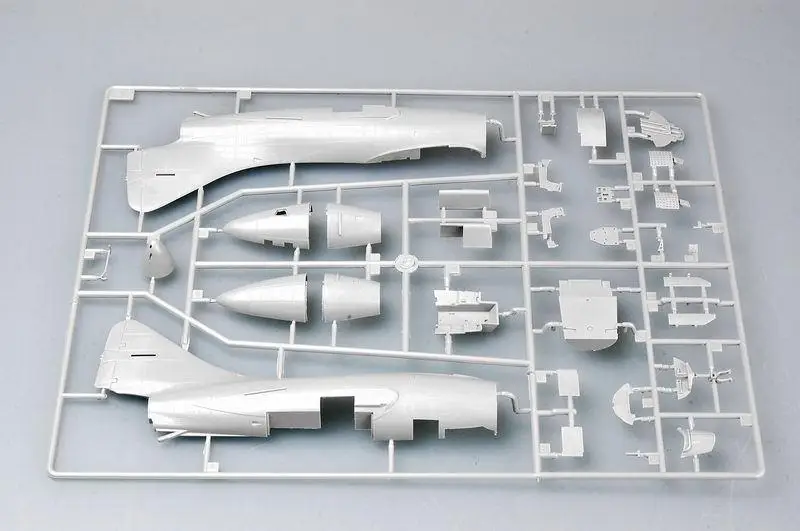 F9F 3 пантера Trumpeter 1/48 02834 ВМС США|Наборы для сборки моделей| |