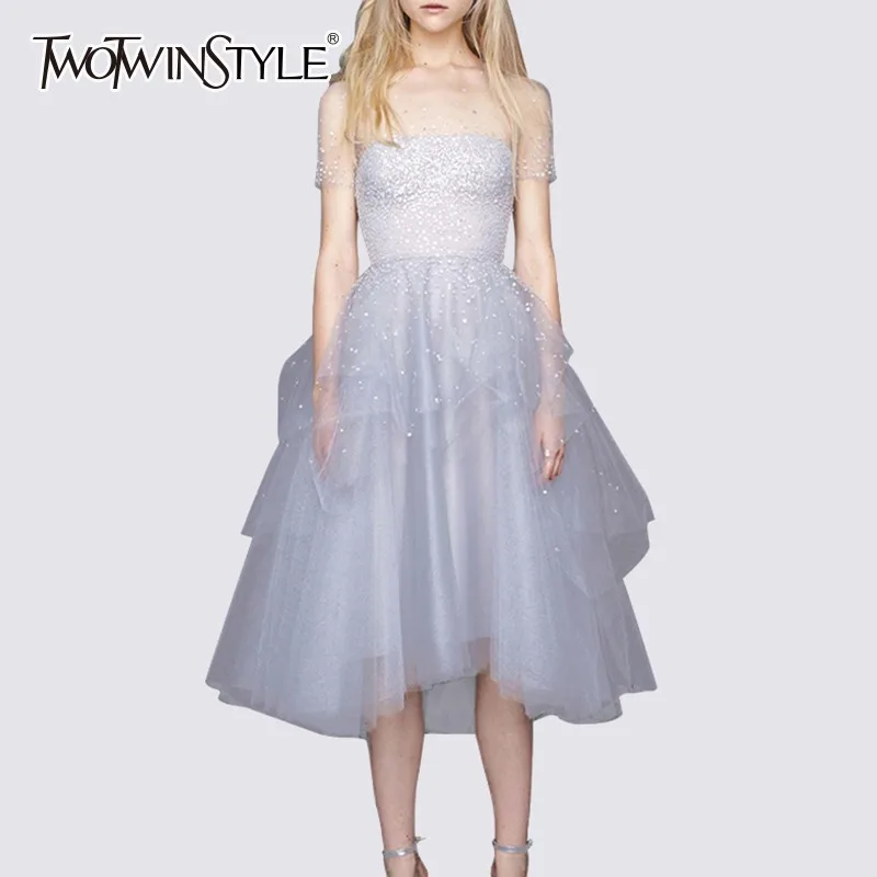 Сетчатое платье TWOTWINSTYLE женское вечернее с о вырезом коротким рукавом и высокой