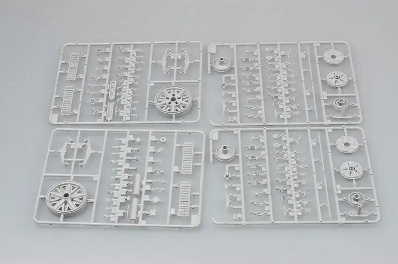 Trumpeter 1/35 02313 немецкий 17 см Kanone 18 | Игрушки и хобби
