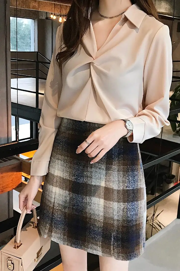 

2019 New Spring Women Shirts Full Sleeve Chiffon V-Neck Blouse Shirt White Apricot 5641