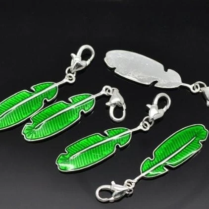 Зажим на подвеска в виде пера для европейских ювелирных изделий с застежкой омар