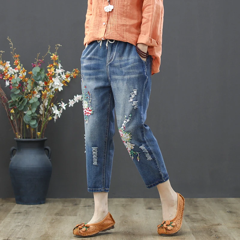 

Vintage Floral Embroidery Women Jeans High Waist Mom Denim Pants Femme Boyfriend Jeans For Women Plus Size 3xl