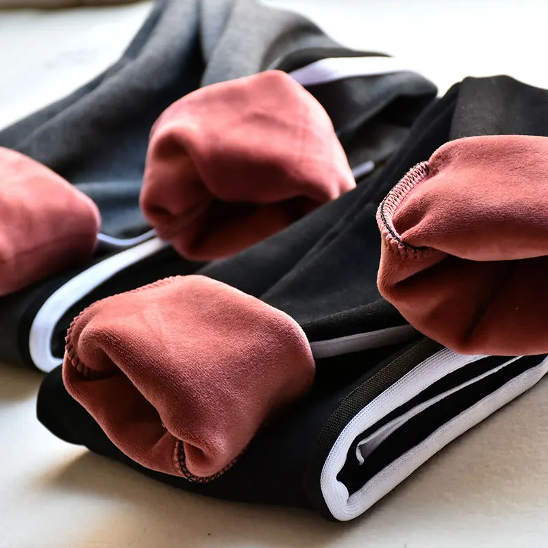 

Hot Fashion Good Quality Thick Velvet Leggings Casual Warm Leggings For Women Autumn Winter High Elastic Slim Black Pencil Pants