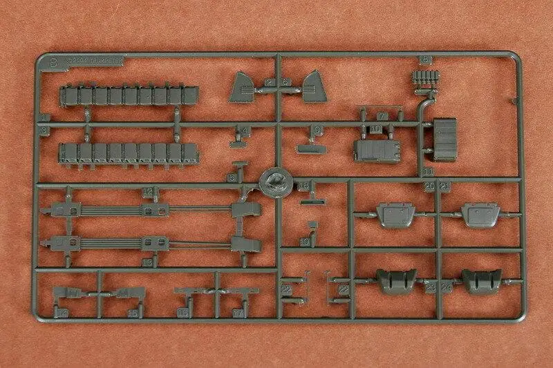 Trumpeter 1/72 07220 Strv103 c MBT|Наборы для сборки моделей| |