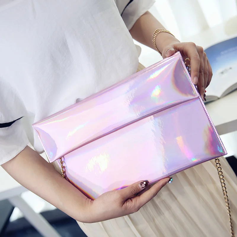 Для женщин клатч кошелек. Лазерная Металлик серебряная сумочка. crossbody цепи