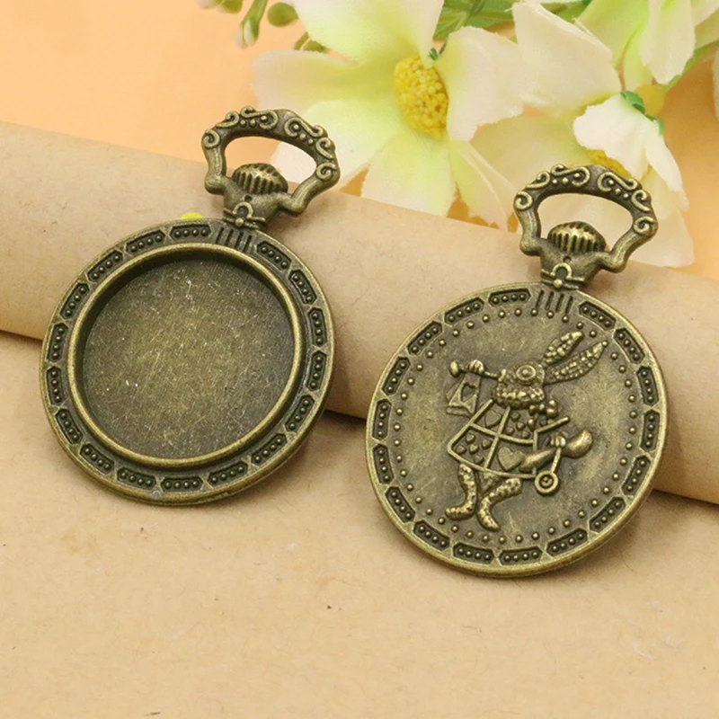 

10pcs Alloy Empty Bracket Accessories 20mm Rabbit Pattern Ancient Silver And Ancient Bronze DIY Jewelry Accessories Wholesale
